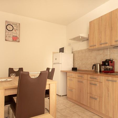Modor Apartman Alsópáhok 外观 照片
