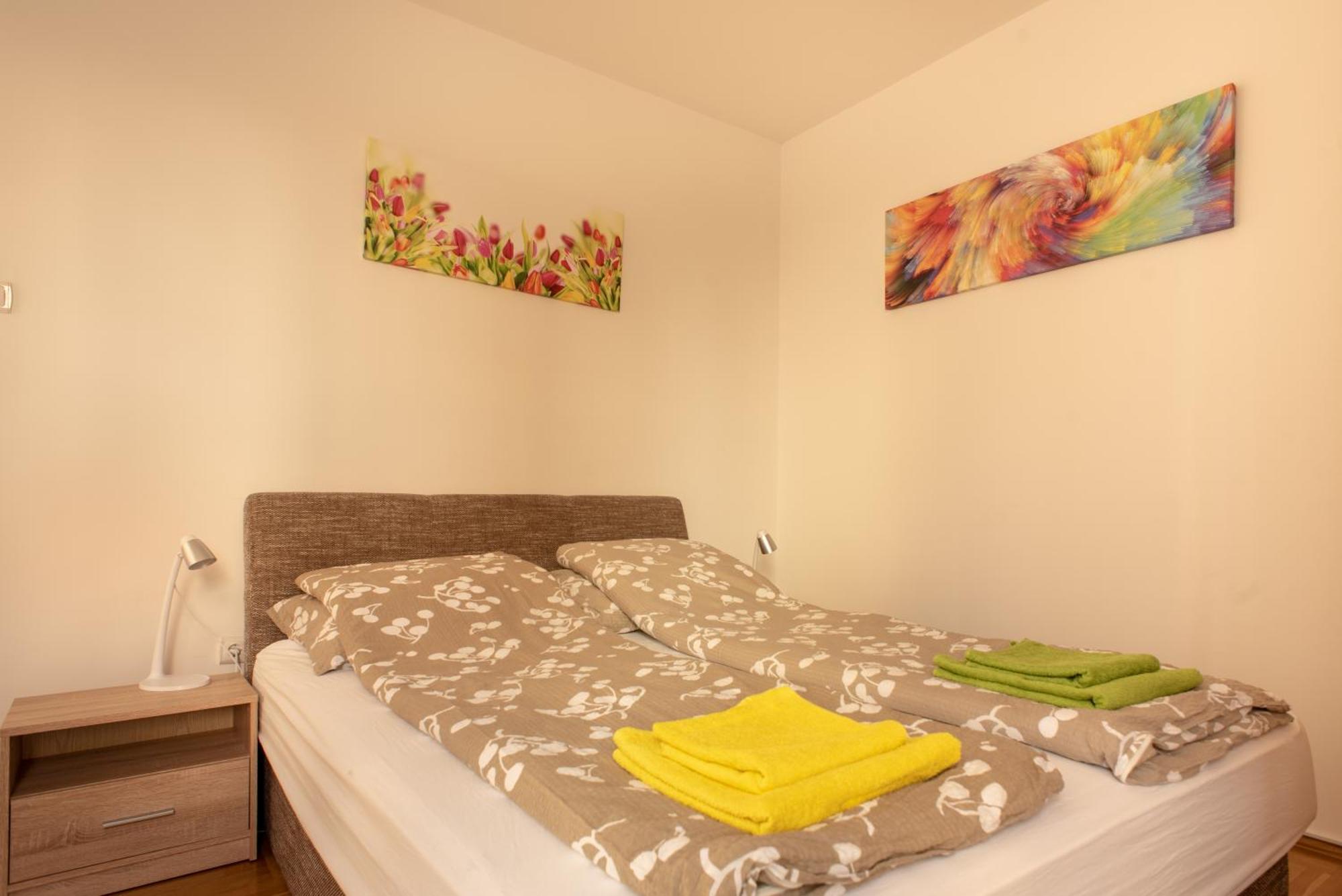 Modor Apartman Alsópáhok 外观 照片