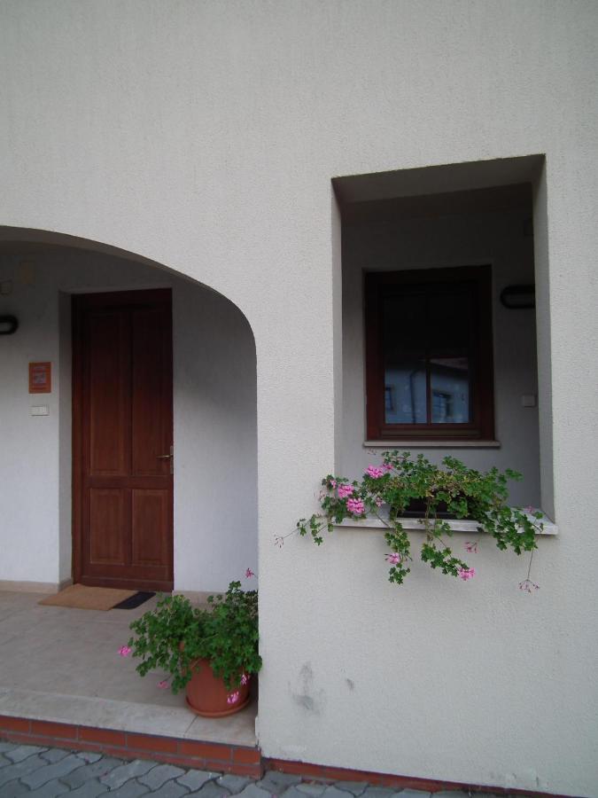 Modor Apartman Alsópáhok 客房 照片